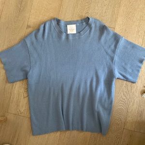 Lullaby Club Alex Knit loungewear top in size small